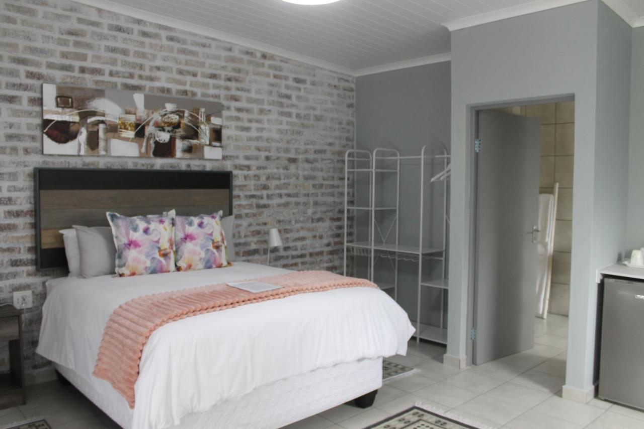 Berry Lane Guesthouse Kroonstad Dış mekan fotoğraf
